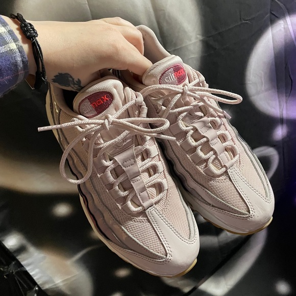 Vintage Nike Air Max 95 OG - Picture 4 of 8